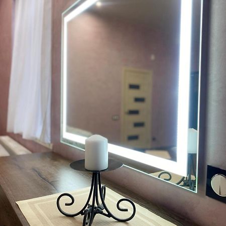 Apartment Жд Вокзал, Центр 利沃夫 外观 照片