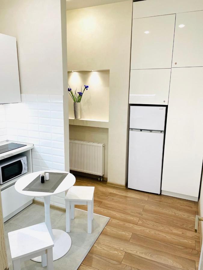 Apartment Жд Вокзал, Центр 利沃夫 外观 照片